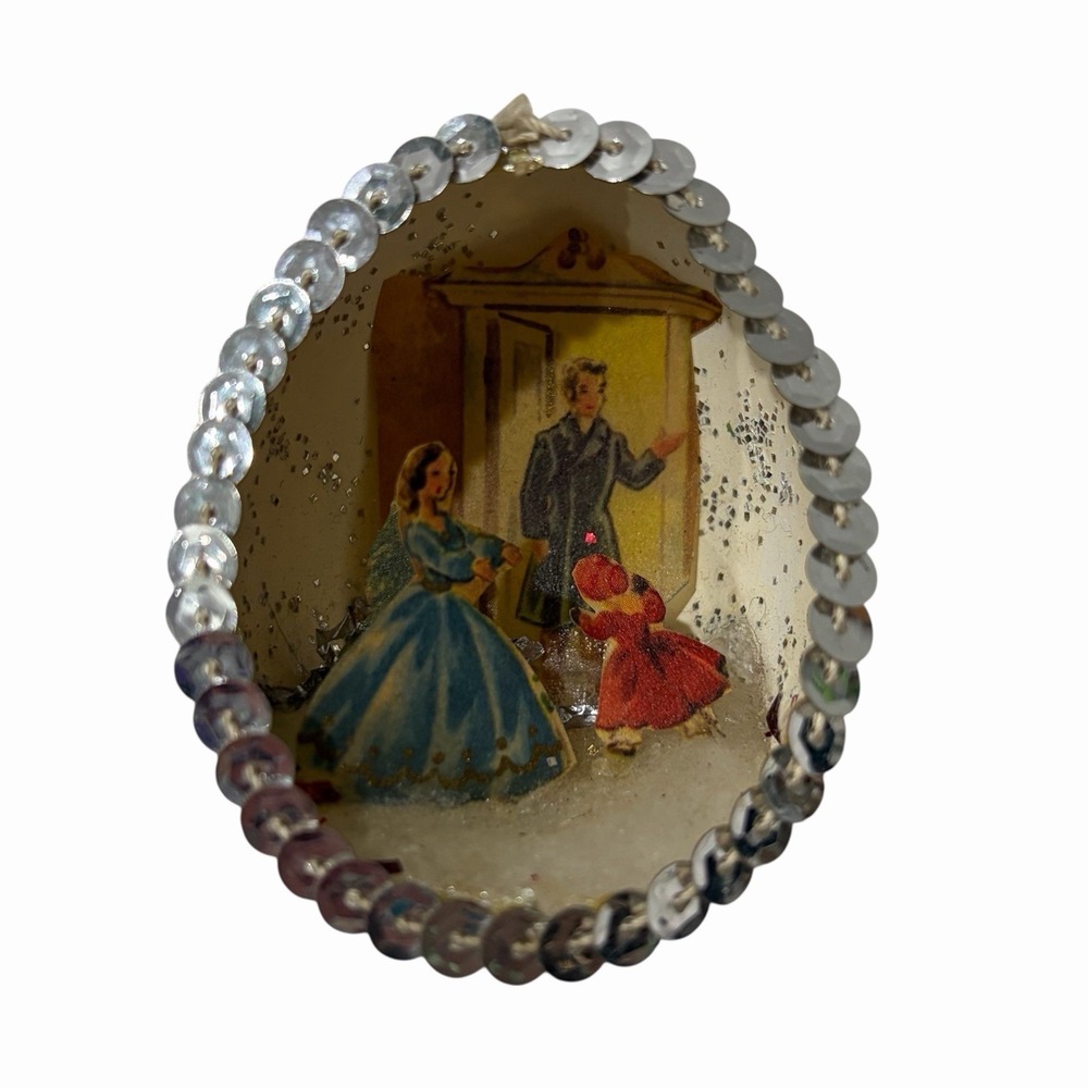Vintage 3D Easter diorama egg Zoetrope Panorama Family Sequin Glitter 2.5" Inch